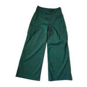Tek Gear Ultra Stretch Capri Pants – Green, Women’s Small